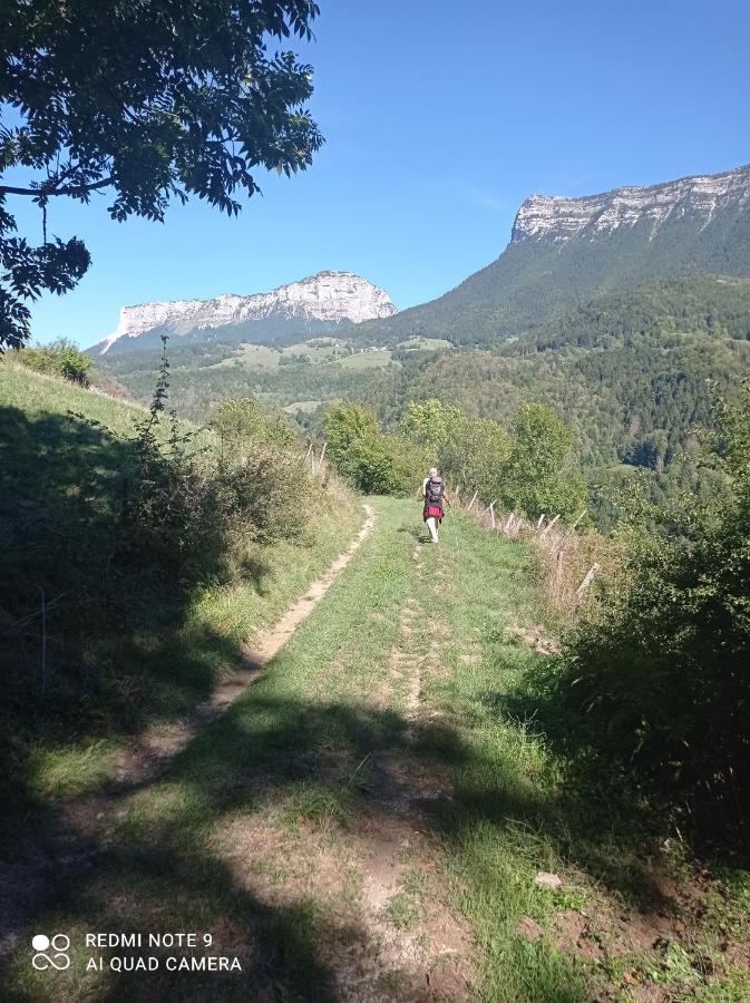 Saint-Pierre-d'Entremont  La Fracelineヴィラ エクステリア 写真